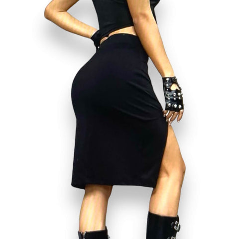  Edgy Black Chained Bodycon Asymmetric Skirt