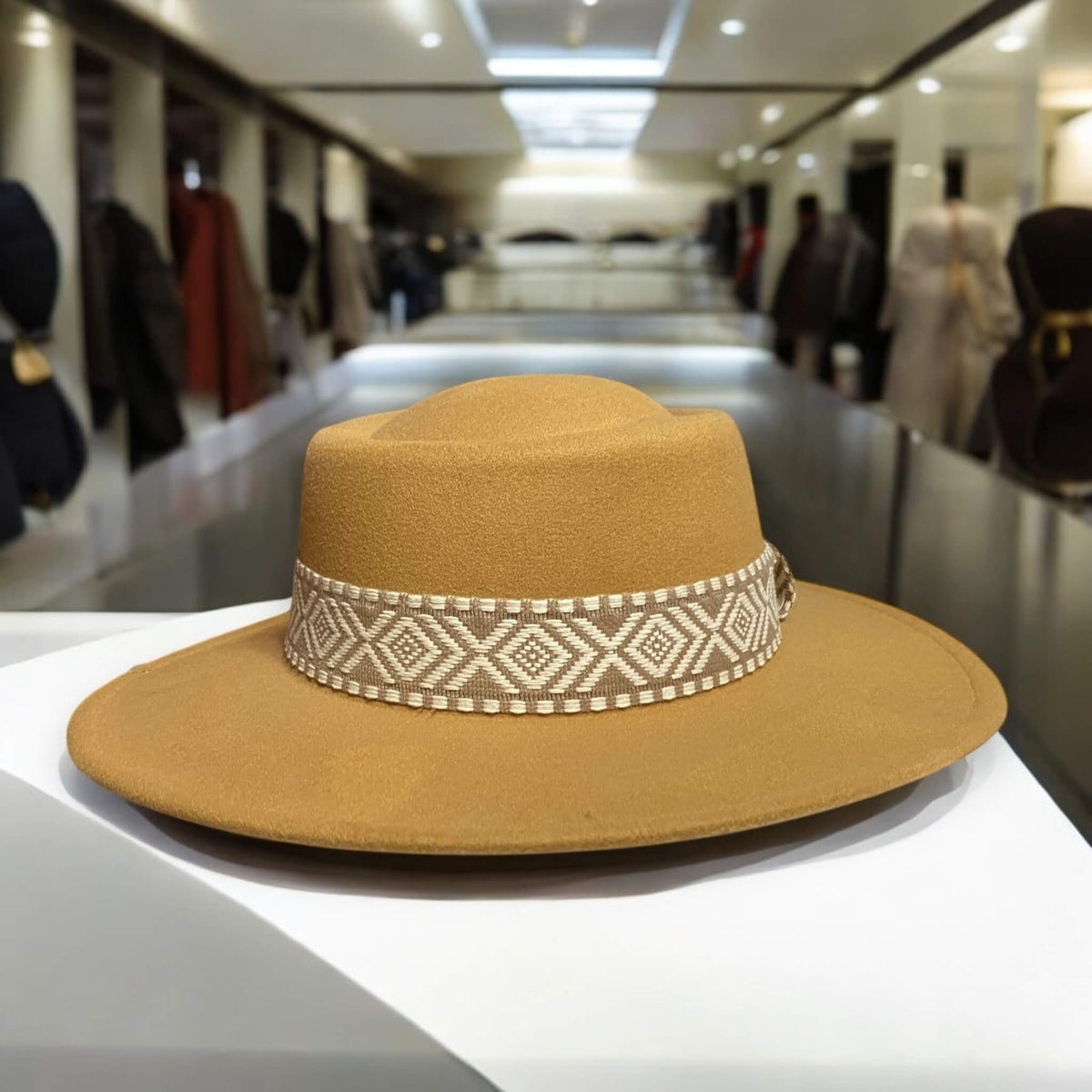 Tan Round Crown Wide Brim Fedora Hat – Boho Chic Felt  display picture 1