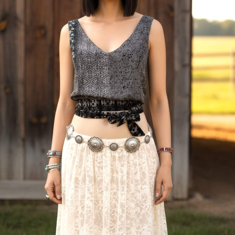 Western round floral concho chain belt in antique silver finish with adjustable clasp