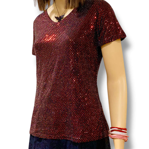 wild child sequin v-neck short sleeve top in ruby red sequins on black knit, women’s size large