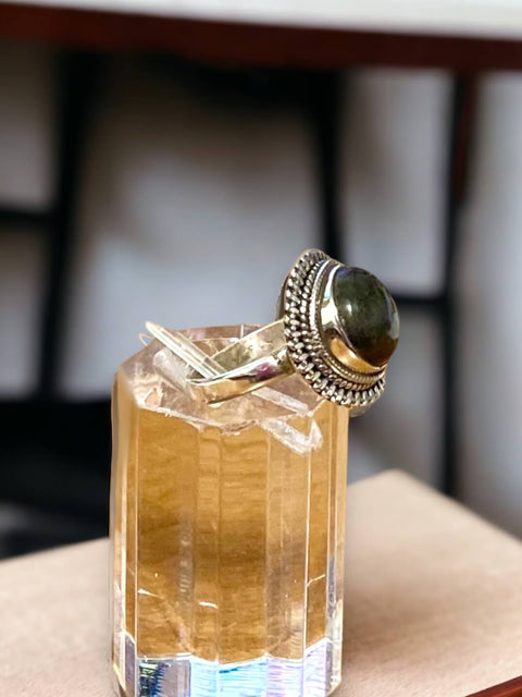 Silver Braided Round Labradorite Ring- Wild Time Fashion