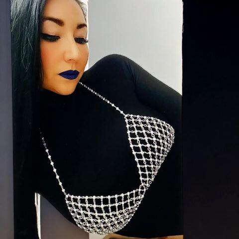 Sparkly Chest Chain Bralette Body Chain n silver – festival body jewelry