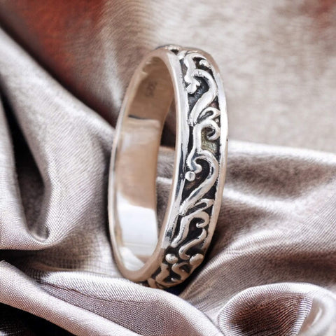 Sterling Silver Engraved Band Bali Ring- Wild Time Fashion 