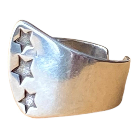 Women's Modern Style Star Struck Spoon Ring- Adjustable Open Band - Size 8 - Wild Time FashionWomen's Modern Style Star Struck Spoon Ring- Adjustable Open Band - Size 8 - Wild Time Fashion