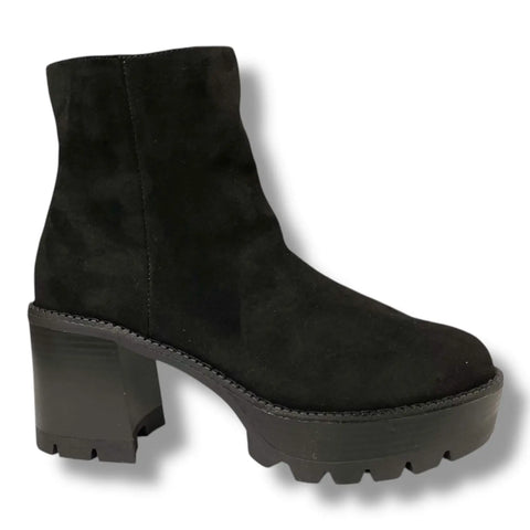 black faux suede platform heel ankle boots with lug sole, block heel, inner zipper, women’s size 9