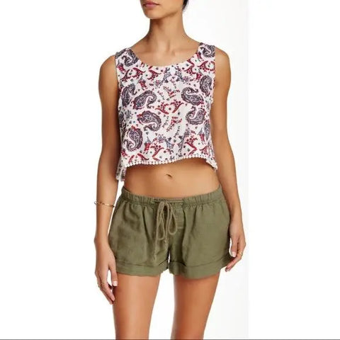 boho sleeveless round neck paisley crop top with pom pom hem