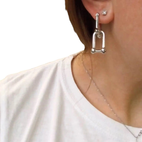 Contemporary Chic U Link Hoop Earrings - Wild Time Fashion