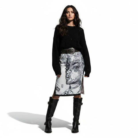 White and black portrait print midi skirt with high waist, contrast side panels and single side slit / medium