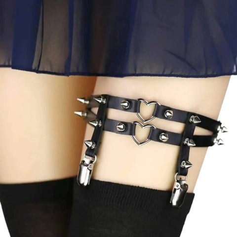 women’s black double heart spiked thigh garter belt with clips