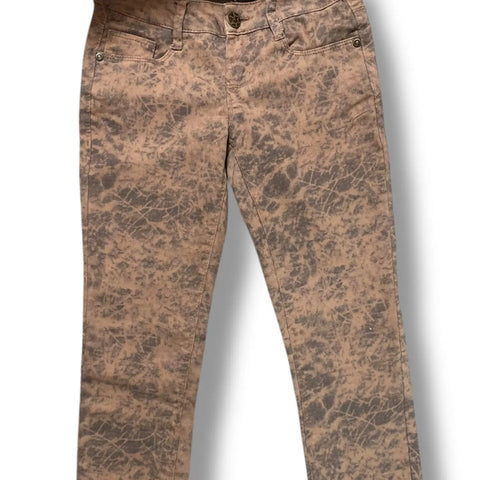 Low Rise Tie Dye Skinny Jeans tie-dye print design junior /size 1/ women's  brown and black tie-dye pattern, featuring a stylish and trendy design.