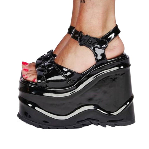  Black Patent Hearted Wavy Platform Sandals -Wild Time Fashion