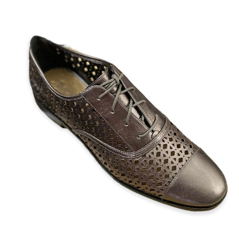 Women's Metallic Wing Tip Loafer, Laser  Cut-out Lace Up Oxfords Short Block Heel 8.5 Micheal Kors