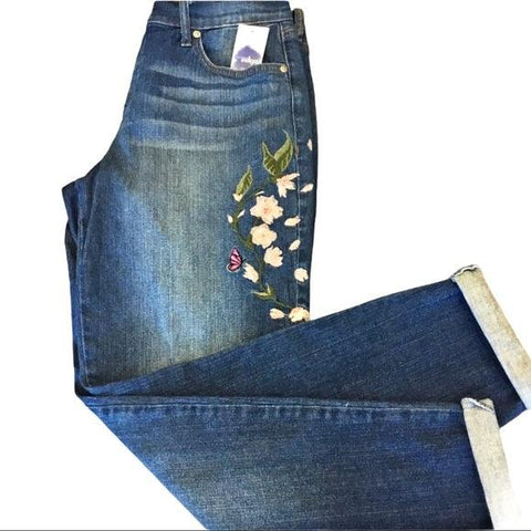 NEW Relaxed Fit Distressed Denim Jeans Embroidery - Wild Time Fashion 