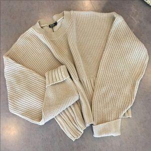 Women’s tan crew neck rib knit sweater large Wild Time Fashion Herriman Utah USA 